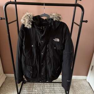 The North Face Men’s Black Parka Jacket with Faux Fur Hood